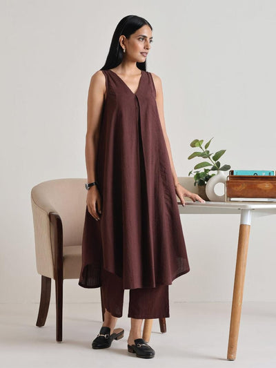 Mrinal – The Shades of Earth