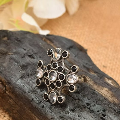 Rasrainaa’s Oxidised Adjustable Ring