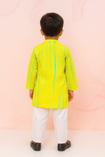 Hari Pankh – Tie-Dye Mirror Work Kurta Set