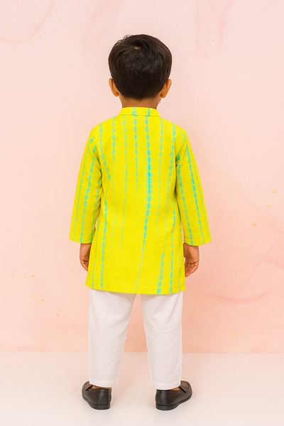 Hari Pankh – Tie-Dye Mirror Work Kurta Set